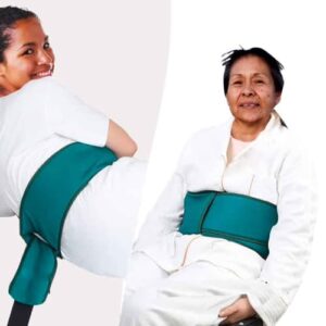 La Correa para Sujetar Pacientes Mayores a la Cama 1 proporciona seguridad y comodidad a pacientes con movilidad limitada, evitando caídas accidentales. Ideal para personas mayores o en recuperación, está fabricada con materiales resistentes y ajustables, garantizando una sujeción firme, fácil instalación y tranquilidad para pacientes y cuidadores.
